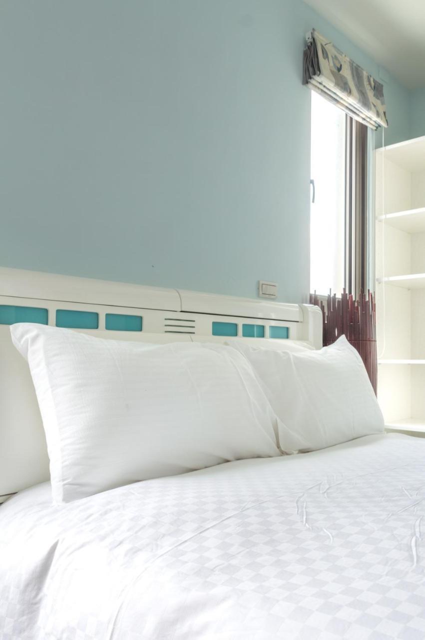 Jhongshan Building Bed And Breakfast Hualien City Ngoại thất bức ảnh
